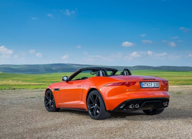 Jaguar launches F-Type supercar in India