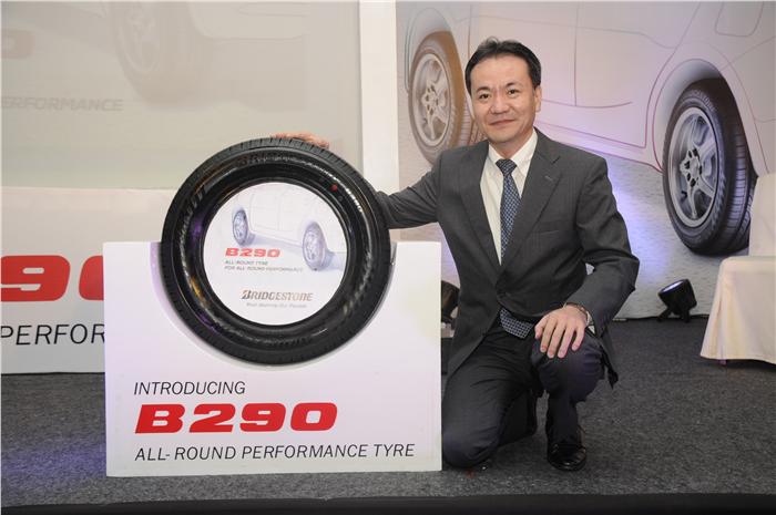 Bridgestone Launches New B290 Tyre Range