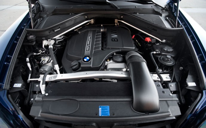 2011-bmw-x5-xdrive35i-engine-2