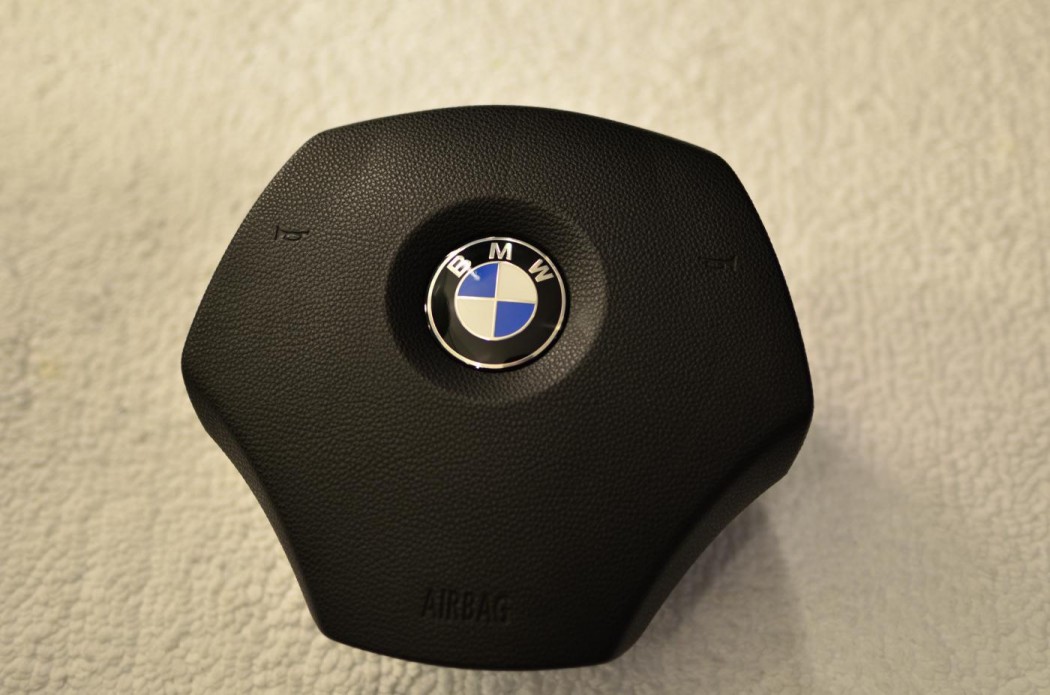 BMW Airbag