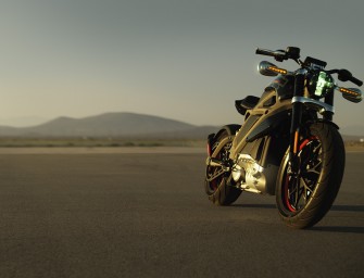 Electric Motorcycles Go Mainstream with Harley Davidson LiveWire