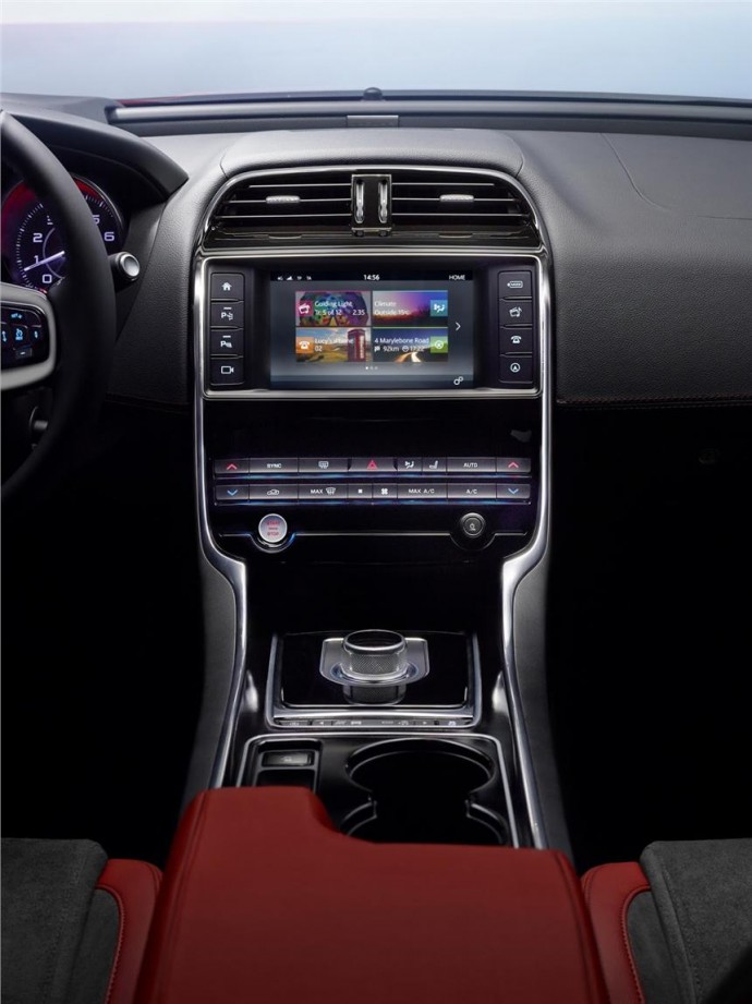 The Cars infotainment system, Incontrol has been appreciated by many. 