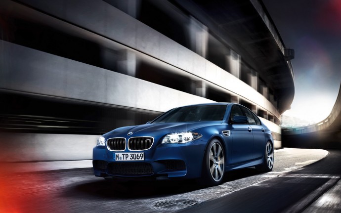 BMW_M5_Sedan