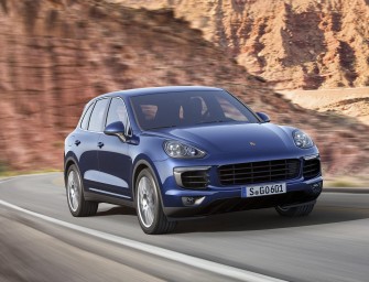 Porsche Introduces 4 New Variants of Facelift Cayenne in India