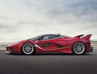 Ferrari’s Limited Edition 1,050PS Hybrid FXX K Sweeps Out in a Week