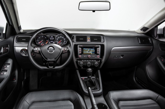 2015-volkswagen-jetta-interior