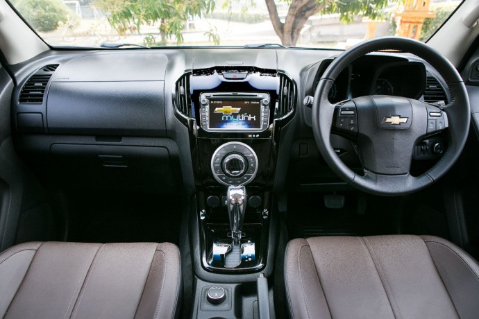 2015-Chevrolet-Trailblazer-interior