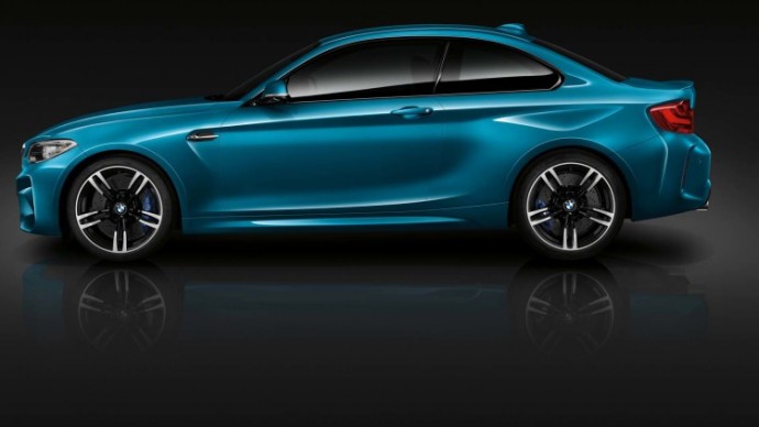 2016-bmw-m2-46-1