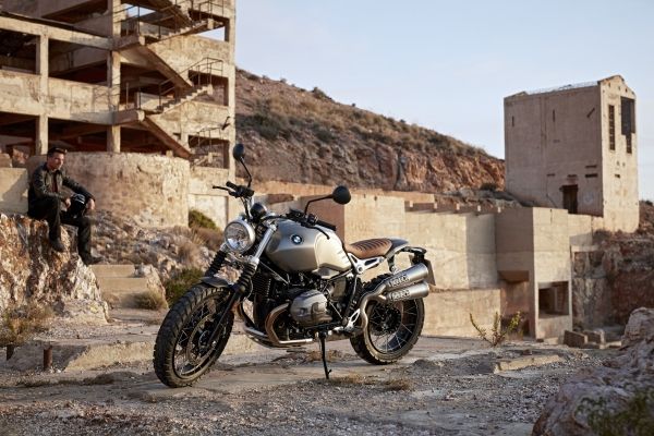 BMW Scrambler 04