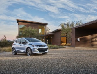 Chevrolet Bolt EV Debuts at CES, Offers 200-Mile Range