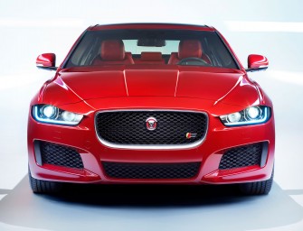 Jaguar XE Launched at Auto Expo 2016