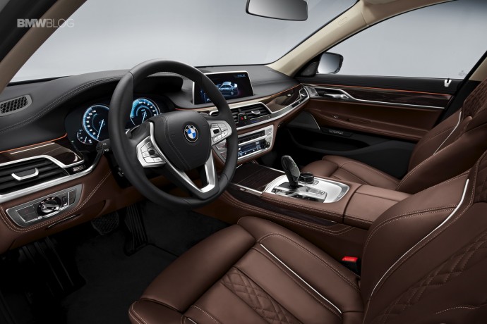 BMW-740e-iPerformance-20