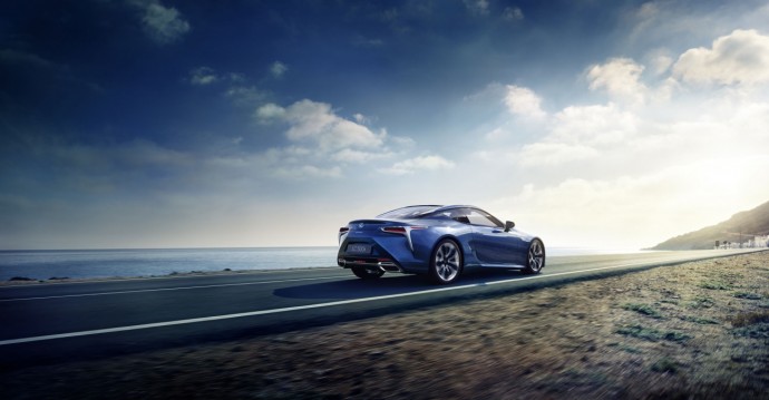 lexus-lc-500h-2016-reveal-2