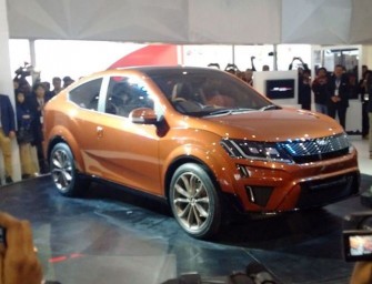 Auto Expo 2016 : Mahindra XUV Aero Concept Unveiled