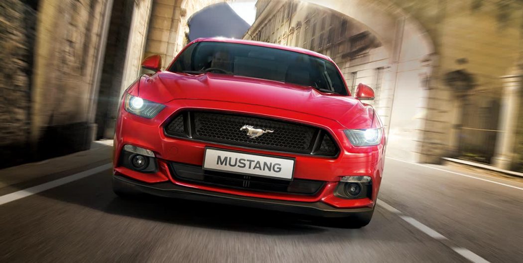 ford Mustang red