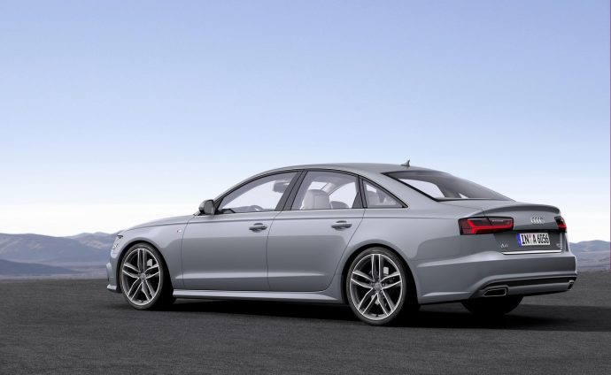 2016-Audi-A6-35-TFSI-rear-three-quarters